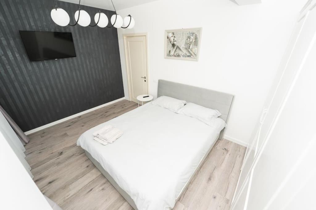 Apartament Markos Сучеава Екстериор снимка