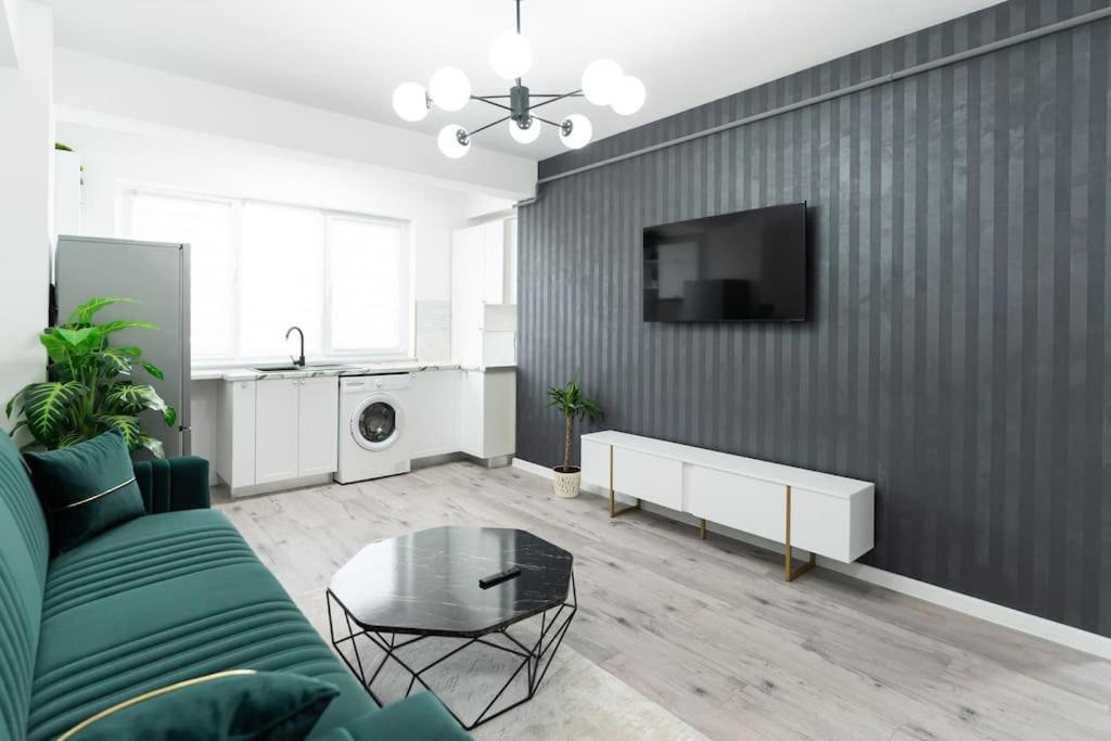 Apartament Markos Сучеава Екстериор снимка
