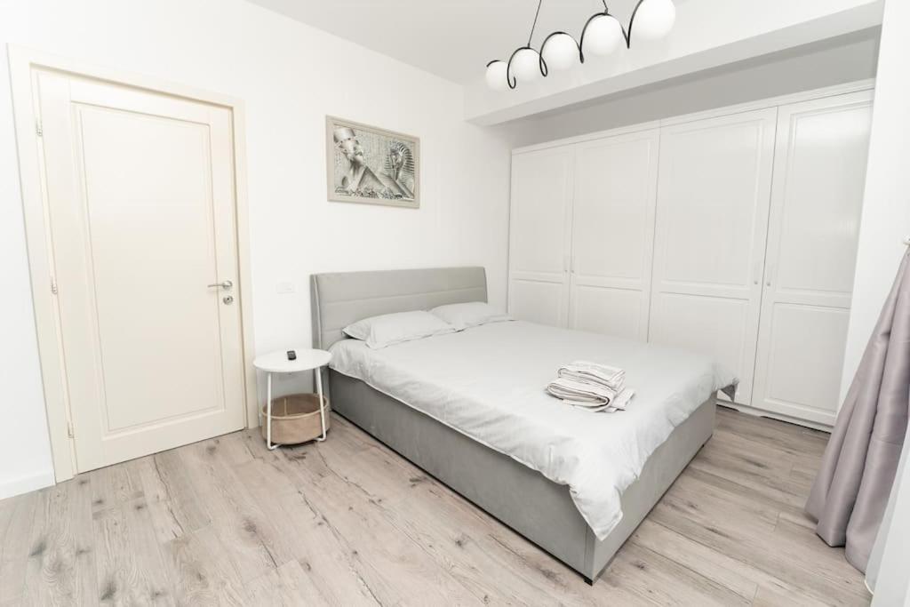 Apartament Markos Сучеава Екстериор снимка