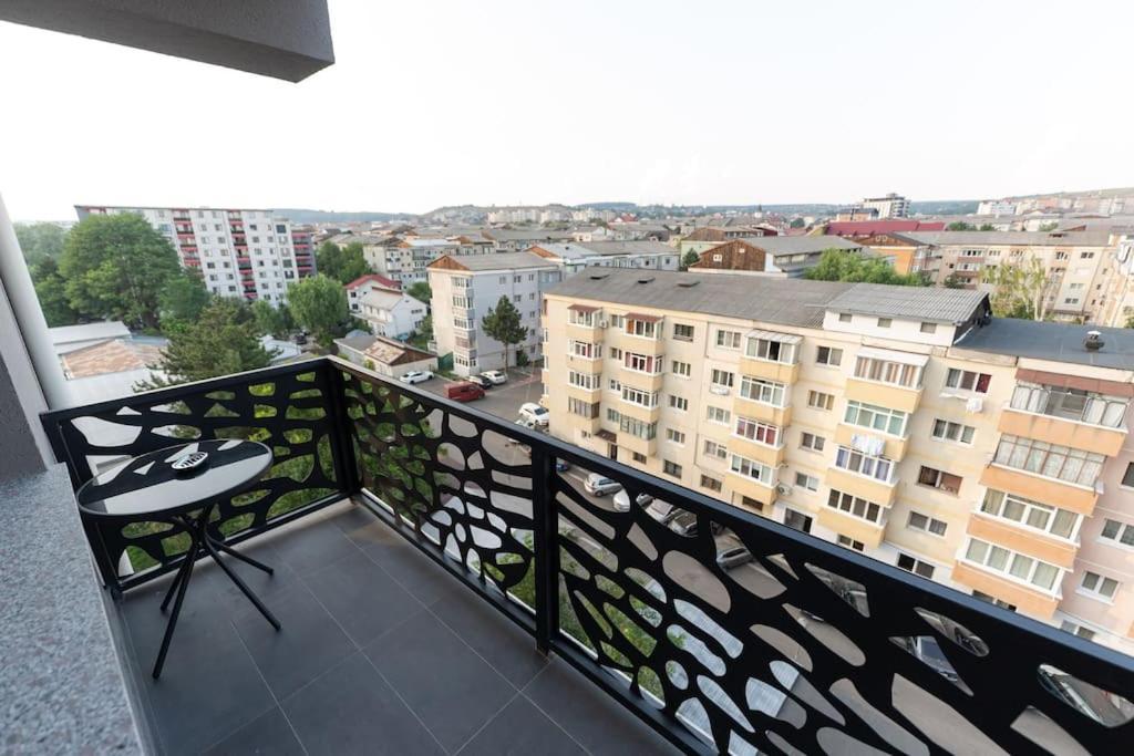 Apartament Markos Сучеава Екстериор снимка