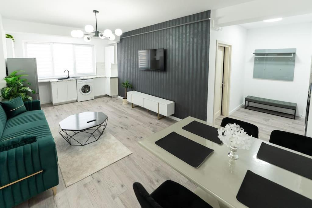 Apartament Markos Сучеава Екстериор снимка